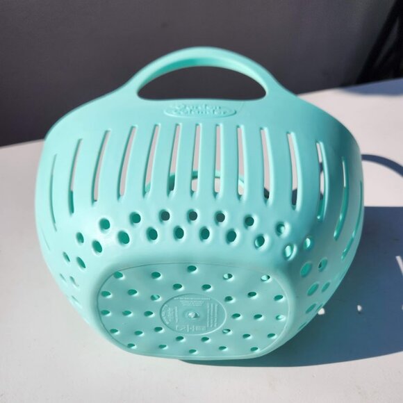 NEW Hutzler Mini Colander Garden Basket Vegetable Produce Collection w/ Handles - Picture 5 of 8